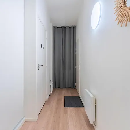 Old - Large And Bright App For 2 People! Appartement *